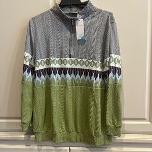 Green and Gray Women’s Top